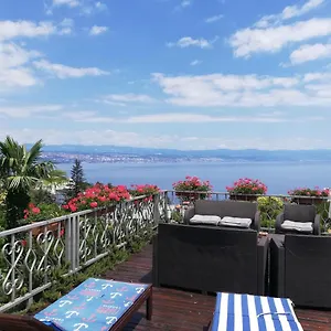 Allegra Apartman Lovran
